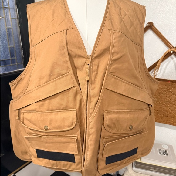 Cabela's Brown Utility Vest - Picture 3 of 11